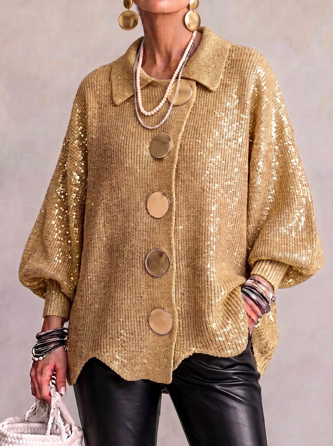 Kizzi – Übergröße-Strickjacke Mit Goldenen Knöpfen