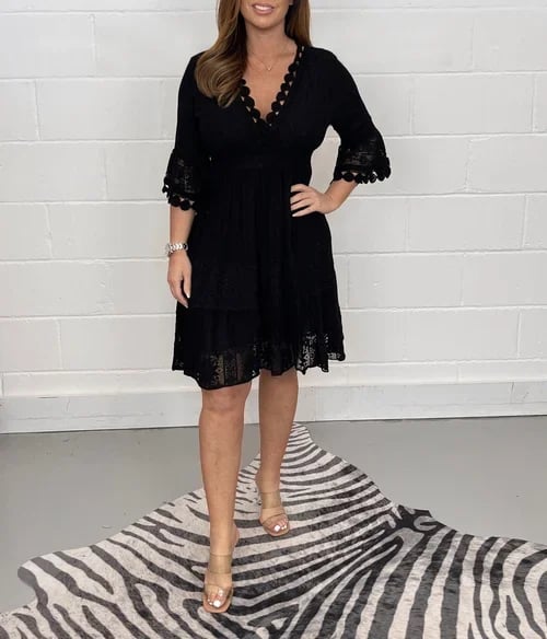 Meghan - Kleid Aus Spitze Mit Besticktem V-Ausschnitt