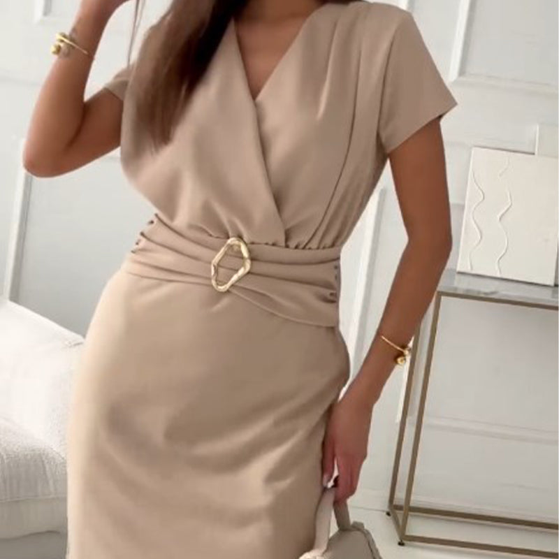 Jaclyn - Kurzärmeliges Kleid Mit V-Ausschnitt Und Tailliertem Schnitt