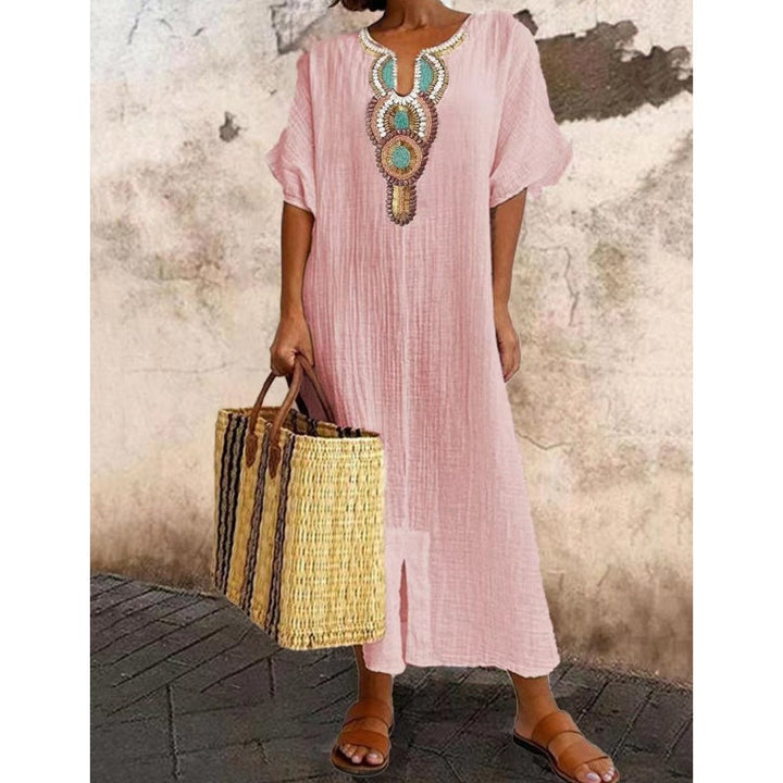 Lioba – Lässiges Leinenkleid Mit Stickerei Und Schlitz