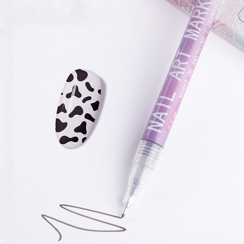 GlamSketch – Nagelkunst Stift Set In 12 Farben