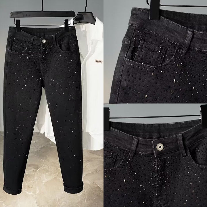 Jake – Schmal Geschnittene Jeans Mit Hoher Taille Und Strasssteinen