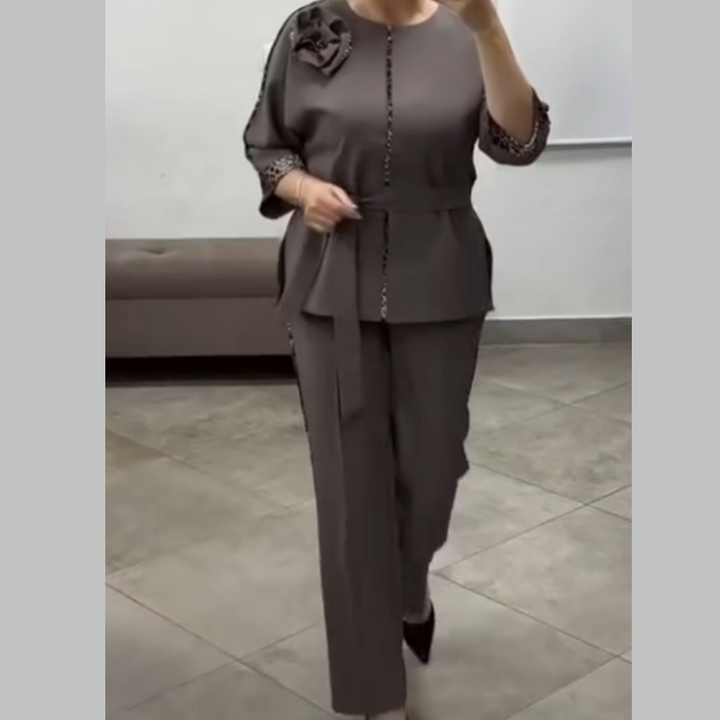 Ivanka – Elegantes Zweiteiliges Set Mit Leopardenmuster