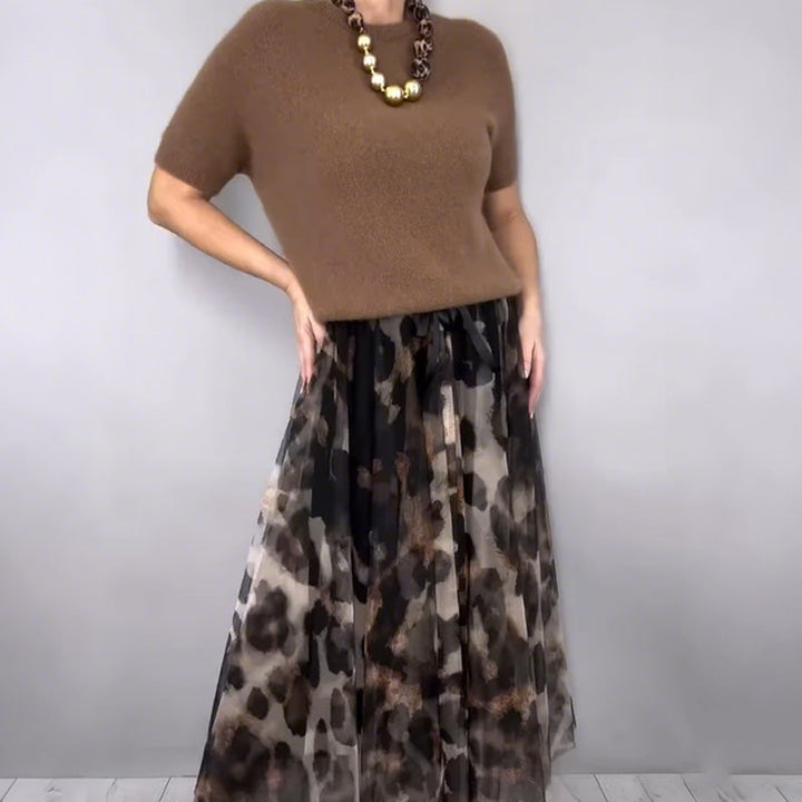 Orli - Eleganter Pullover Und Geblümter Rock Mit Leopardenmuster