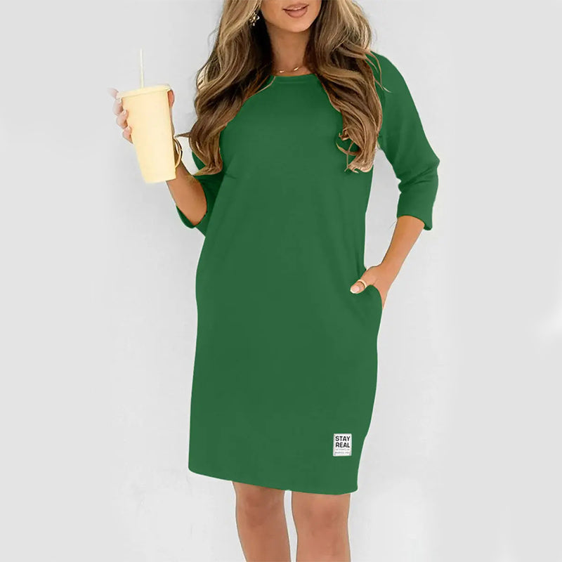 Sidsel – Elegantes T-Hemd-Kleid Mit Rundhalsausschnitt