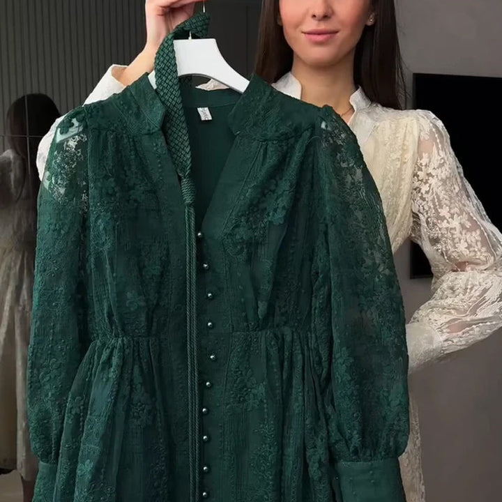 Roslyn - Maxikleid Mit Stickerei Und Langen Ballonärmeln