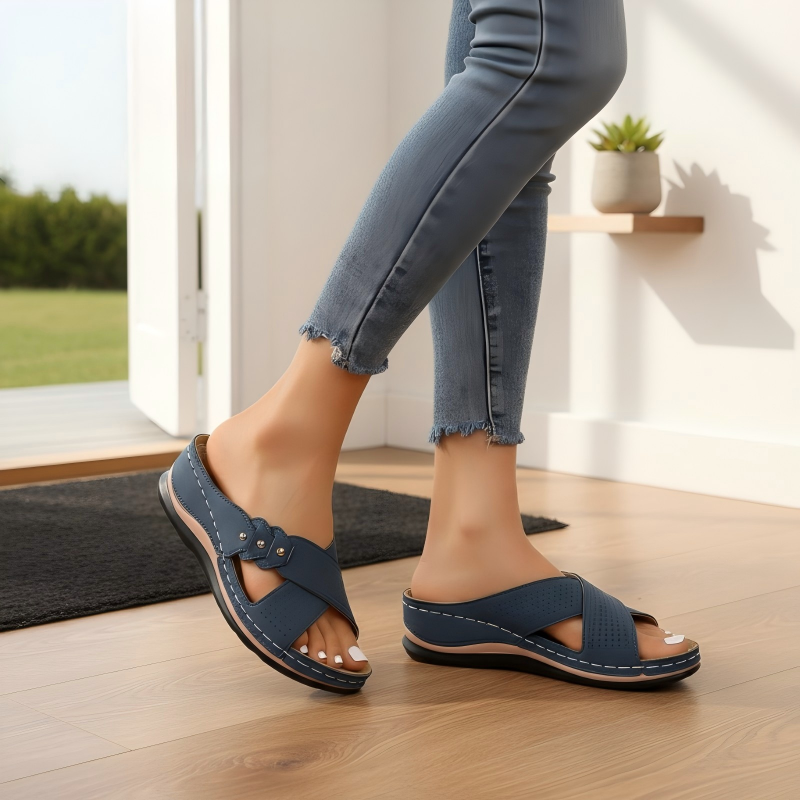 Shawen – Lässige Keilabsatzsandalen mit Gekreuzten Riemen
