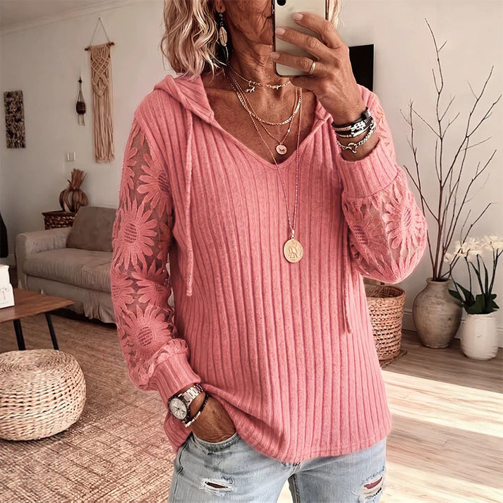 Nemila – Eleganter Strickcardigan MIT Kapuze Und Spitzenbesatz