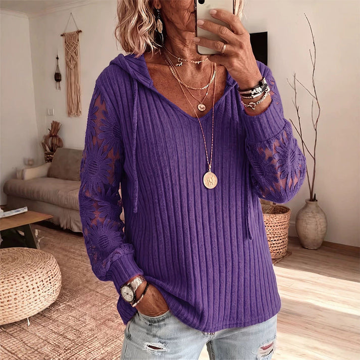 Nemila – Eleganter Strickcardigan MIT Kapuze Und Spitzenbesatz