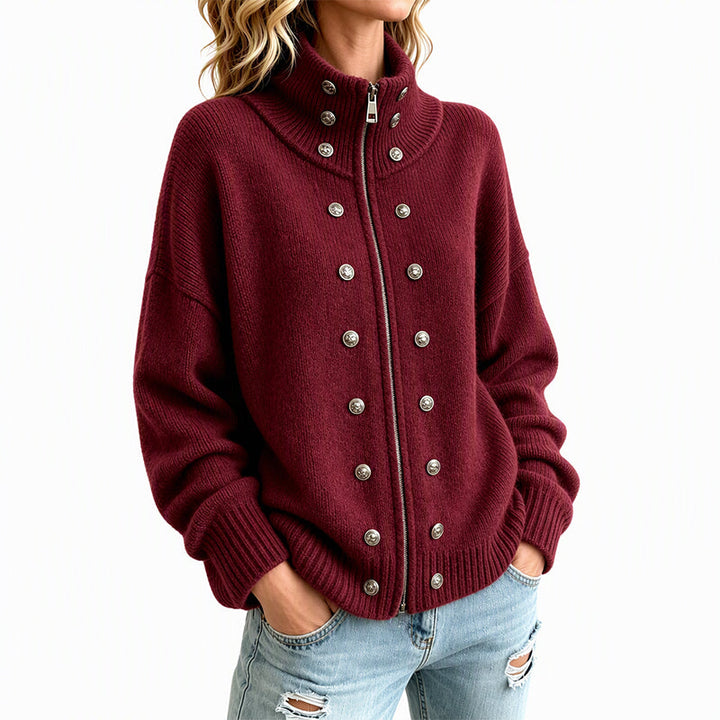 Ezgia – Strickjacke Mit Zierknopf