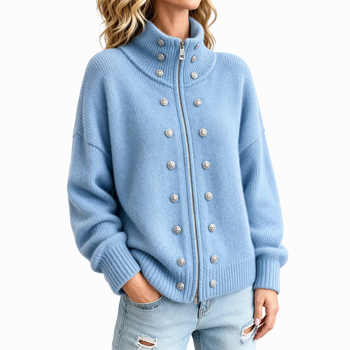 Ezgia – Strickjacke Mit Zierknopf