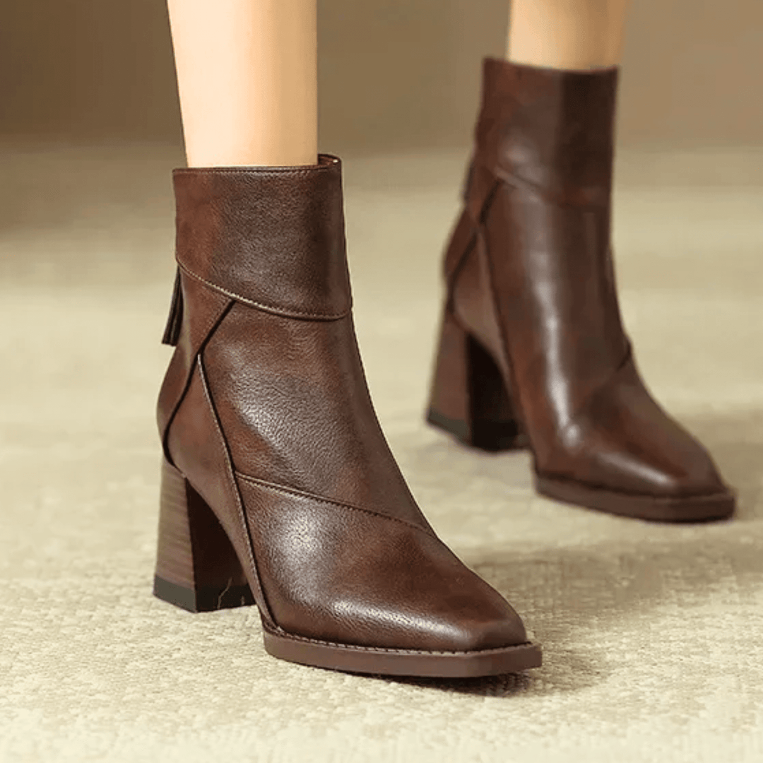 Einav - Retro Stiefel Mit Klobigem Absatz Im Britischen Stil