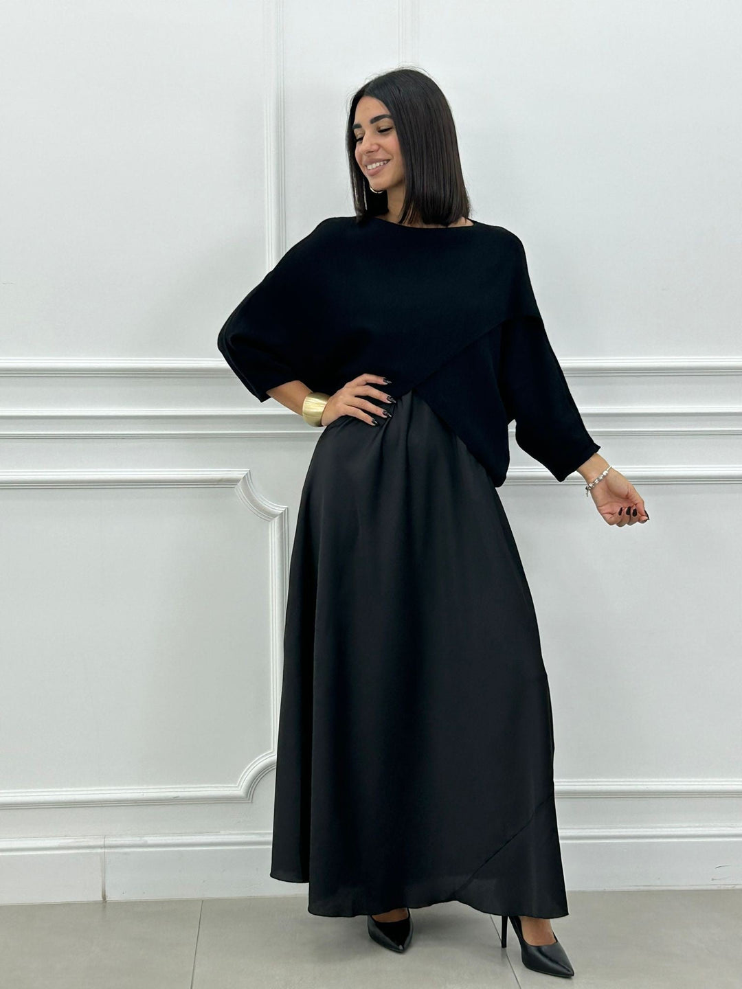 Lorelei – Elegantes Langes Kleid Und Asymmetrisches Oberteil