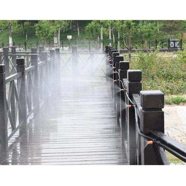 Automatische Bewässerungsanlage mit Nebelkühlung